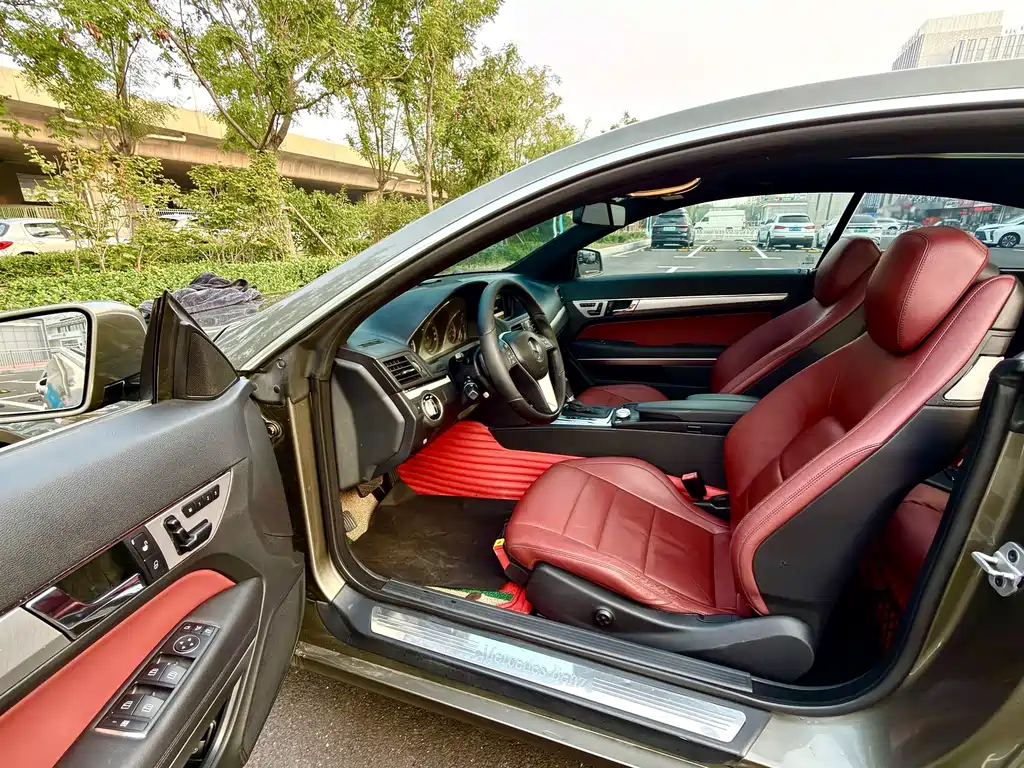 Mercedes-Benz E-Class (Import) — миниатюра 9