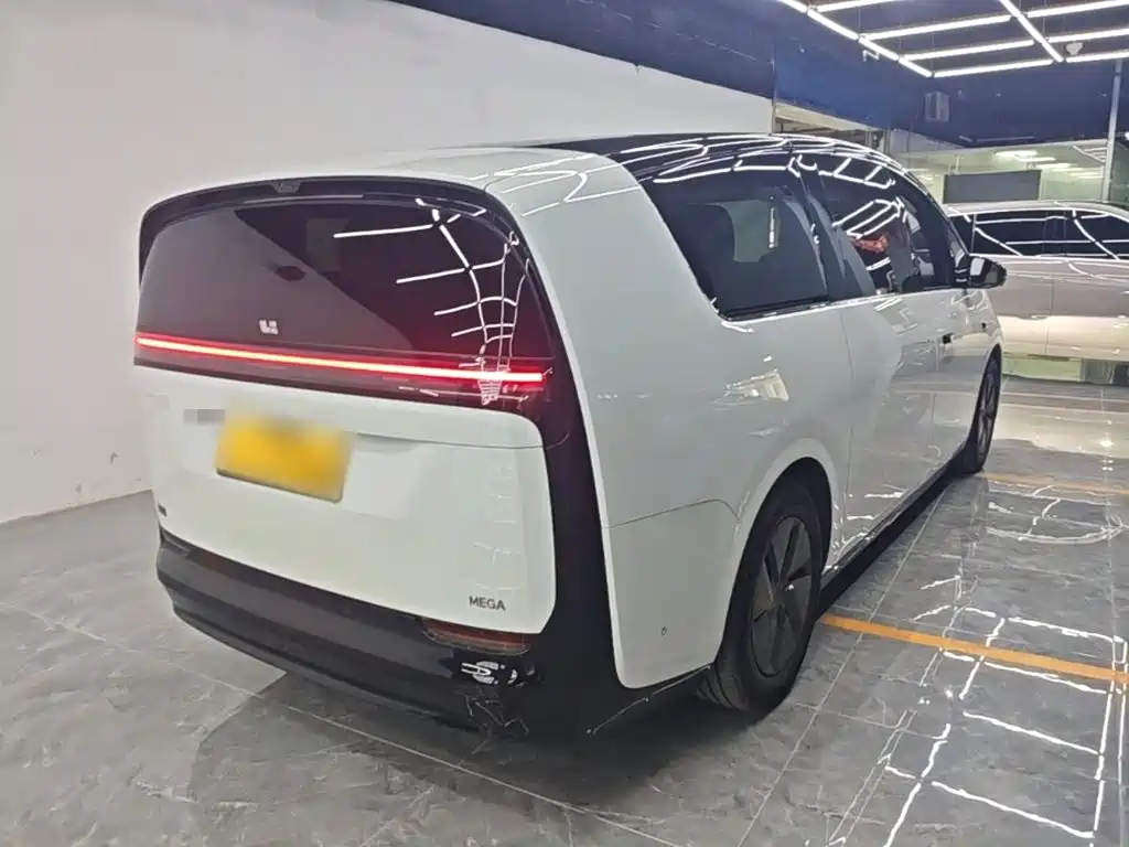 Li Auto Li MEGA — миниатюра 7