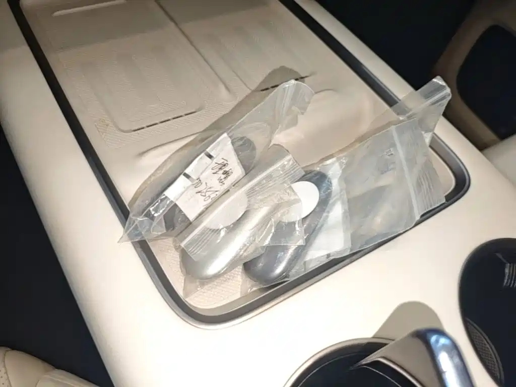 Li Auto Li MEGA — миниатюра 9