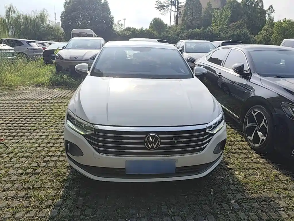 Volkswagen Lavida — миниатюра 3