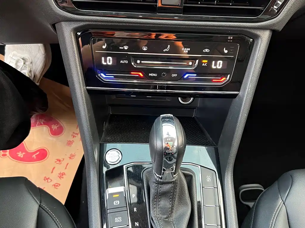 Volkswagen Tharu — миниатюра 11