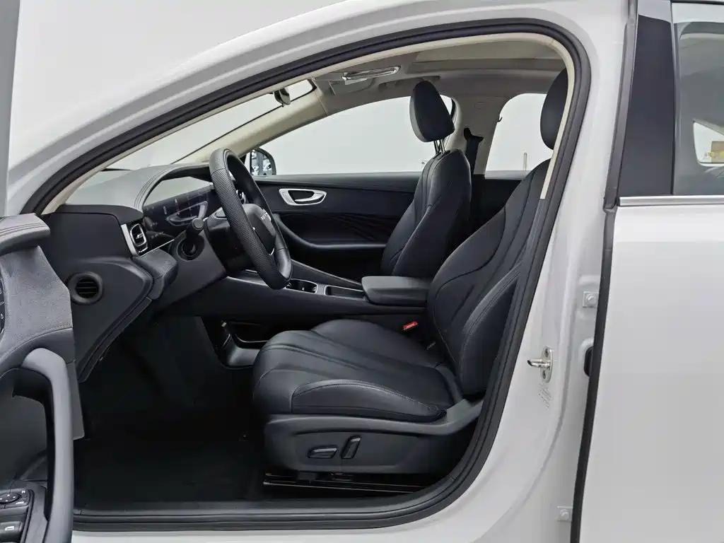 Roewe D7 — миниатюра 10