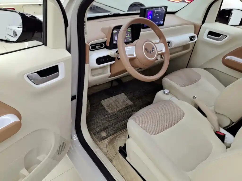 Wuling MINIEV — миниатюра 16