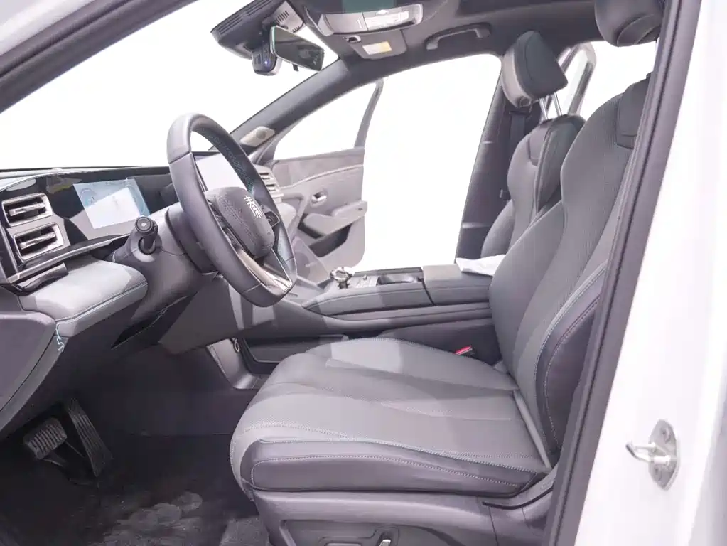 BYD Qin L — миниатюра 21