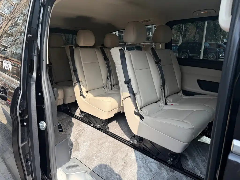 Mercedes-Benz Vito — миниатюра 5