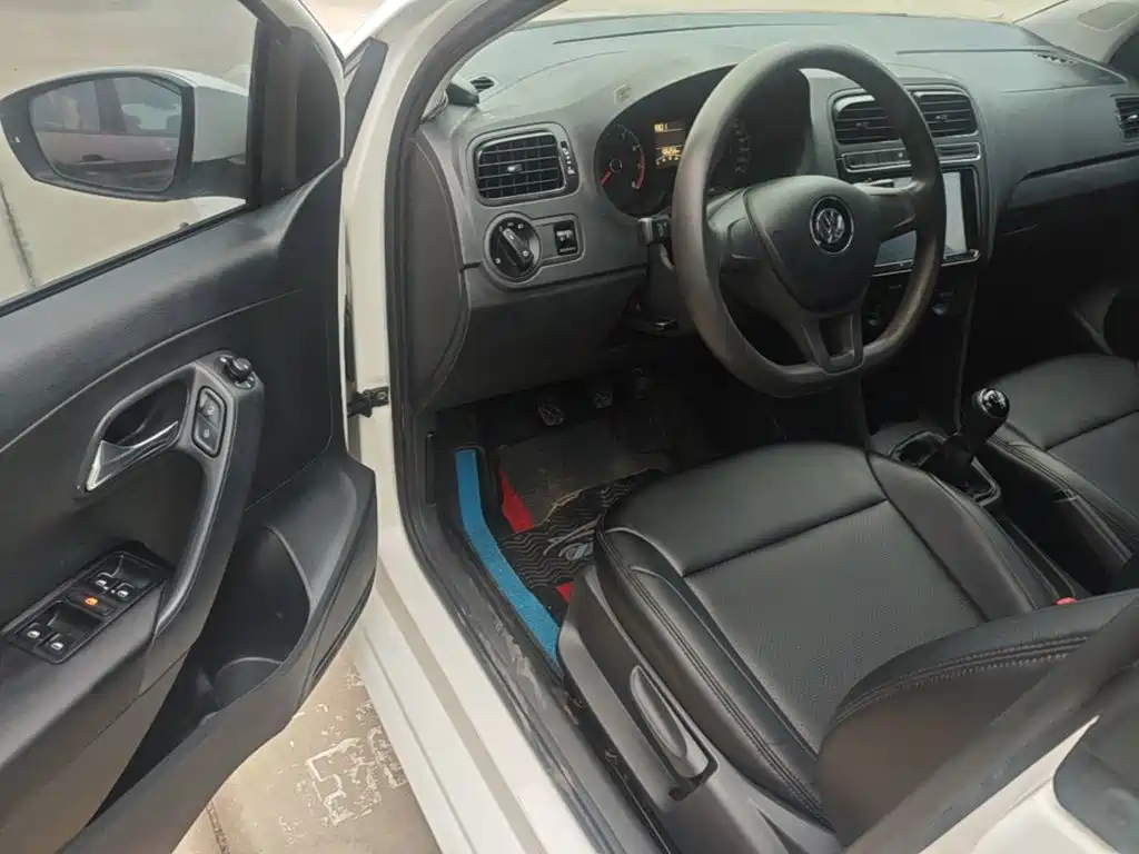 Volkswagen Polo — миниатюра 16