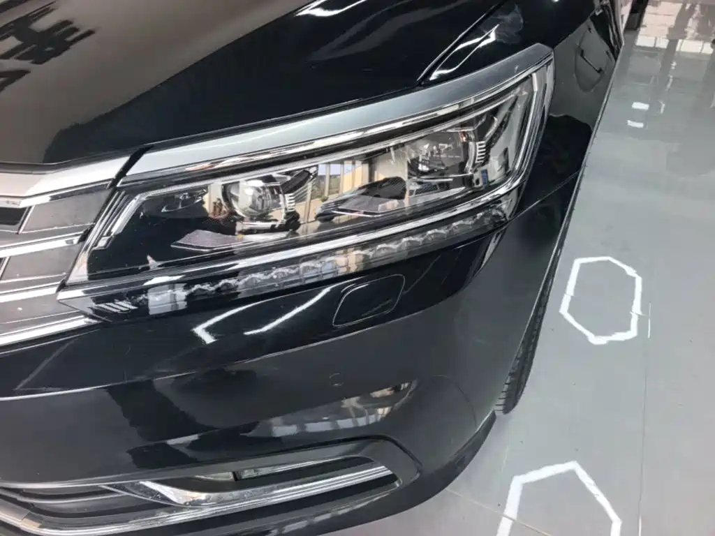 Volkswagen Passat — миниатюра 24