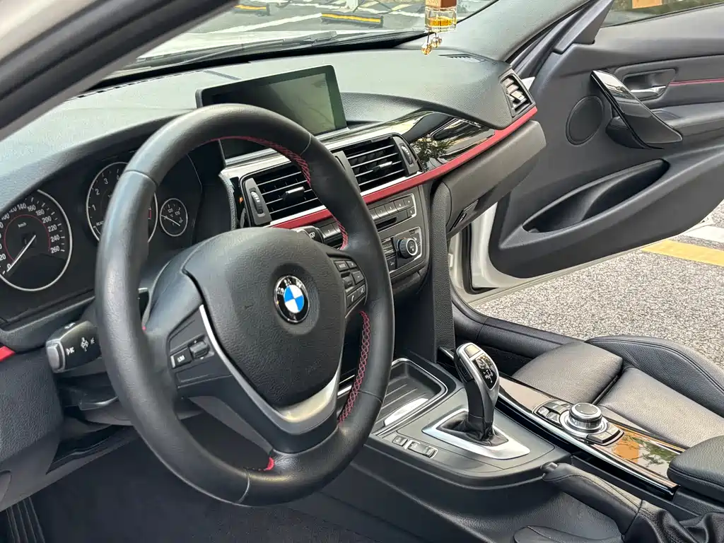 BMW 3 Series (Import) — миниатюра 9