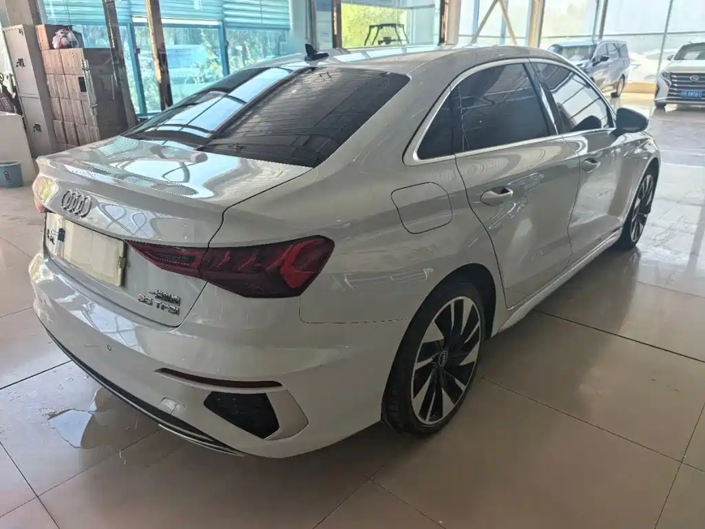 Audi A3 — миниатюра 4