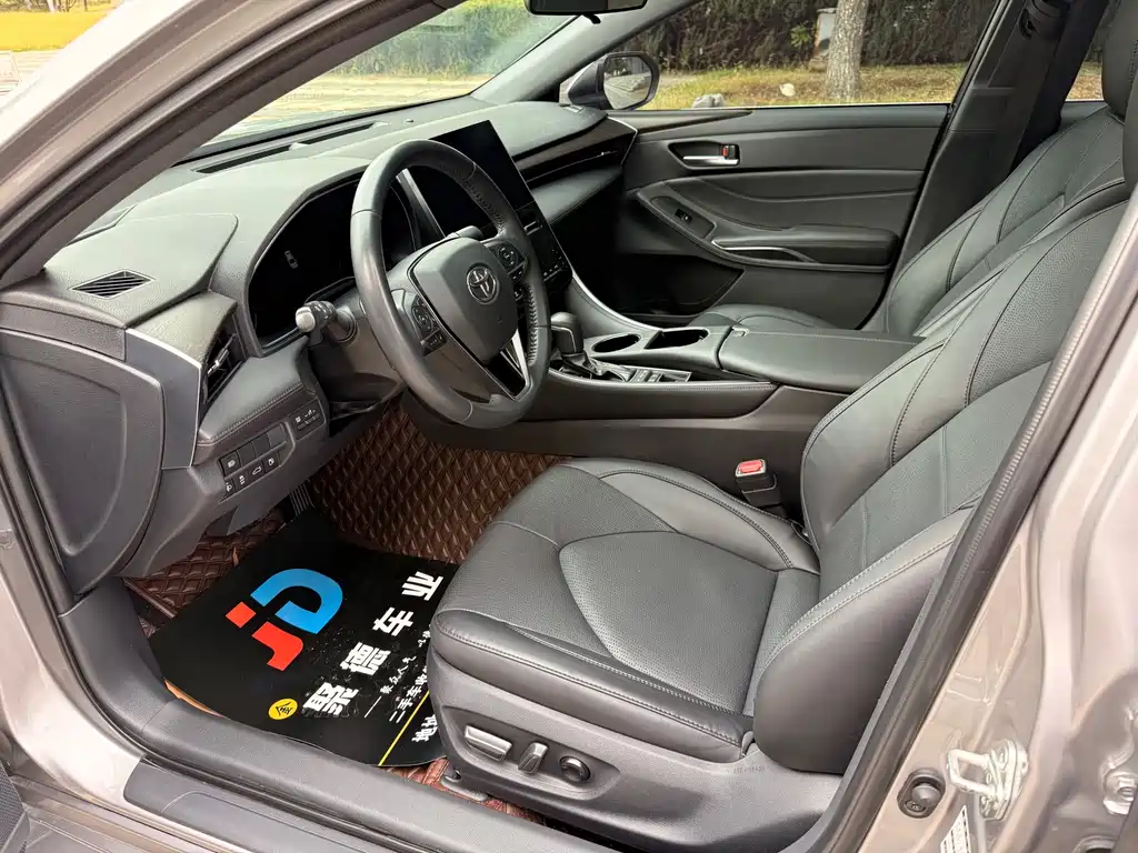 Toyota Avalon — миниатюра 11