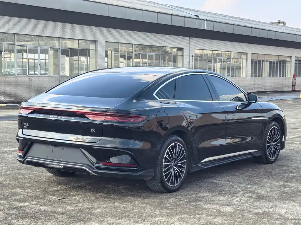 BYD Han — миниатюра 7