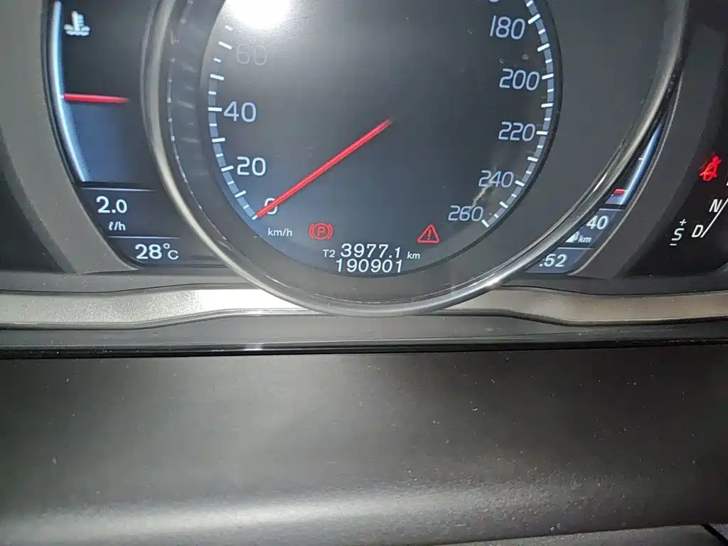 Volvo XC60 — миниатюра 8