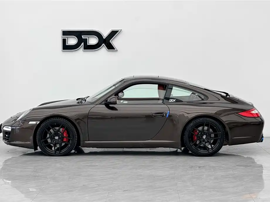 Porsche 911 2008 Carrera S 3.8L