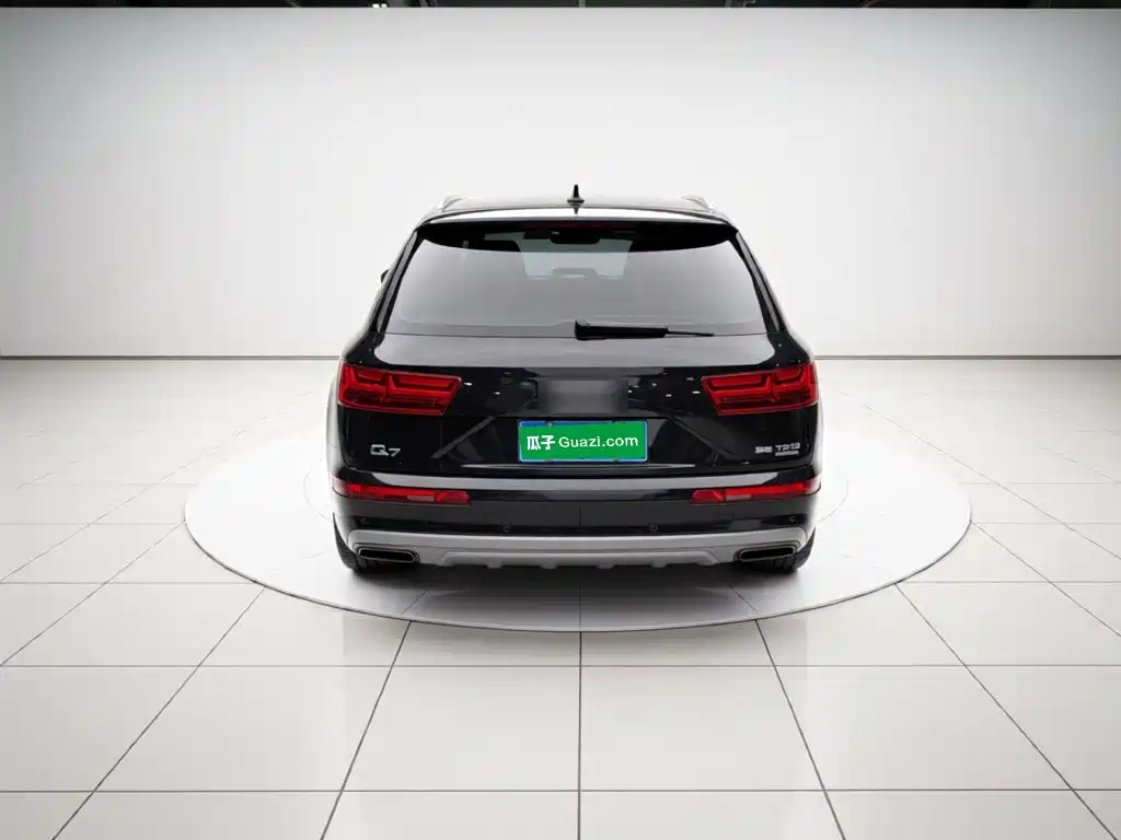 Audi Q7 2019 55 TFSI