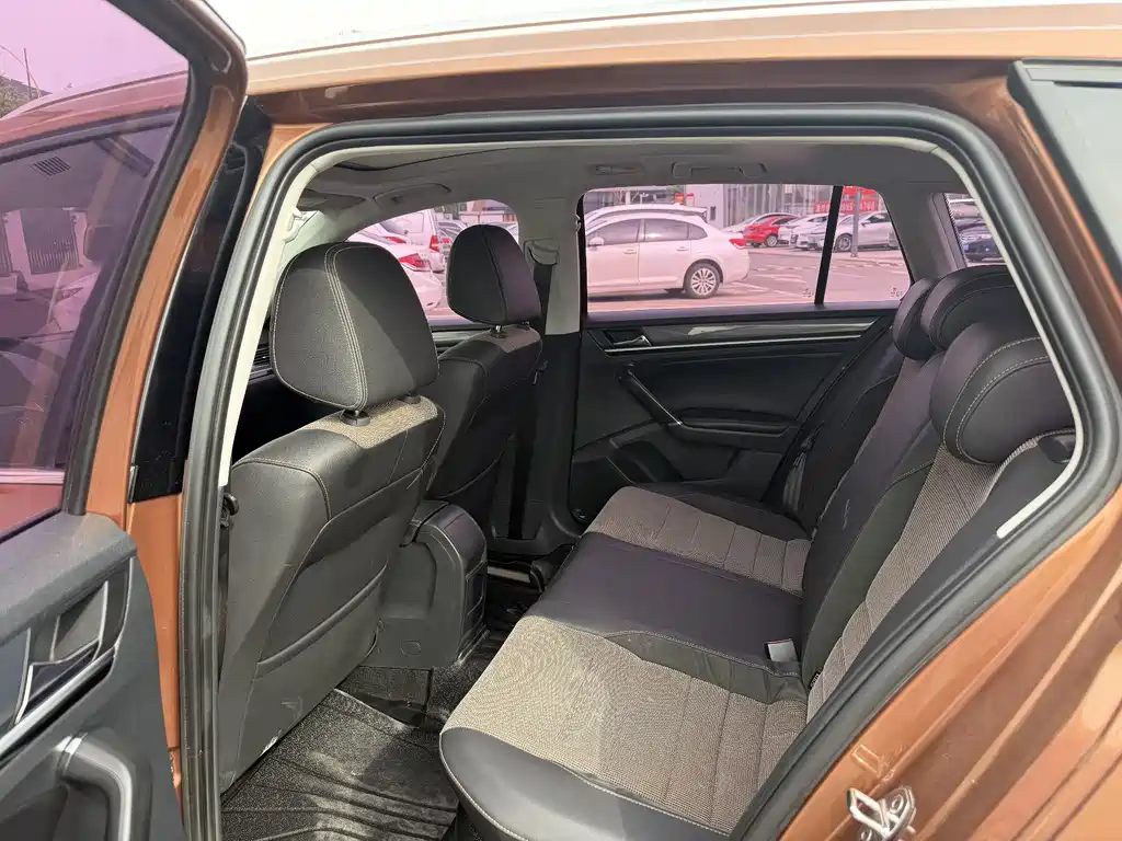 Volkswagen C-Trek 230TSI DSG Comfort Type, фото 5