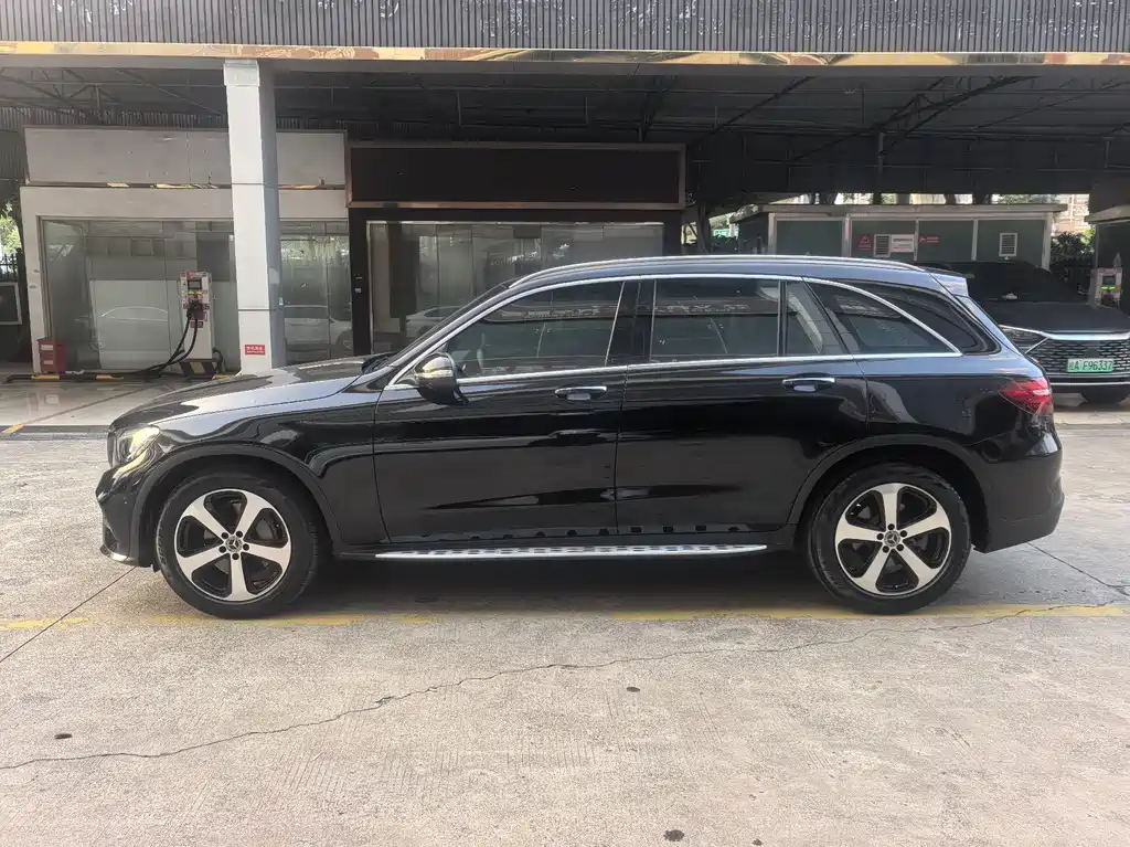 Mercedes-Benz GLC — миниатюра 7
