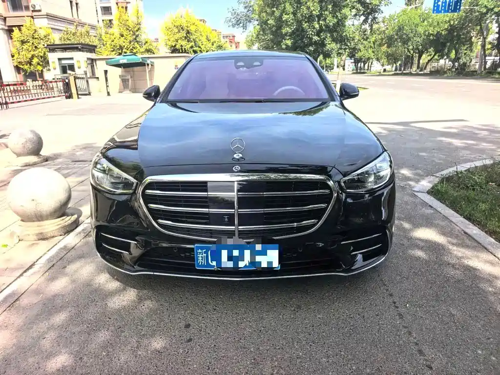 Mercedes-Benz S-Class — миниатюра 2