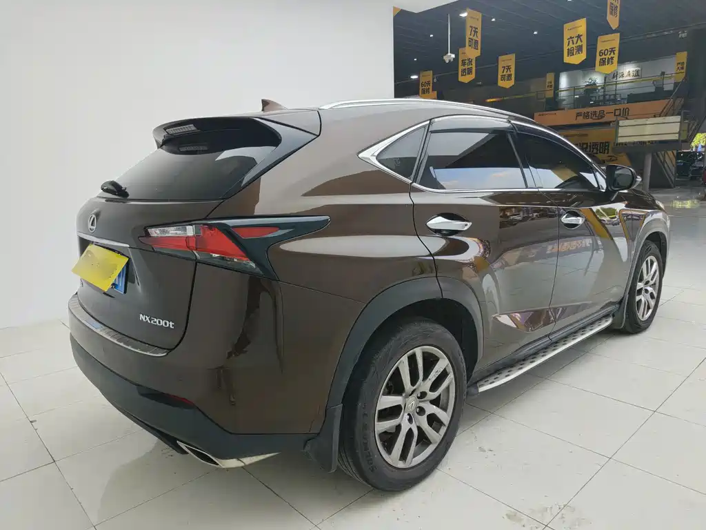 Lexus NX — миниатюра 7