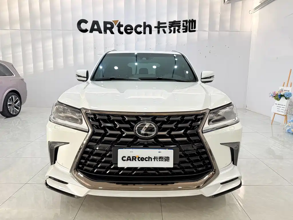 Lexus LX — миниатюра 2