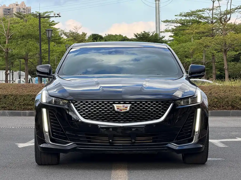 Cadillac CT5 — миниатюра 6