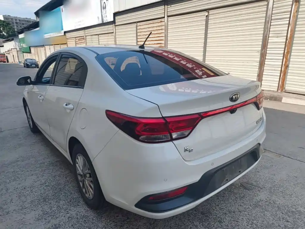 Kia K2 — миниатюра 5