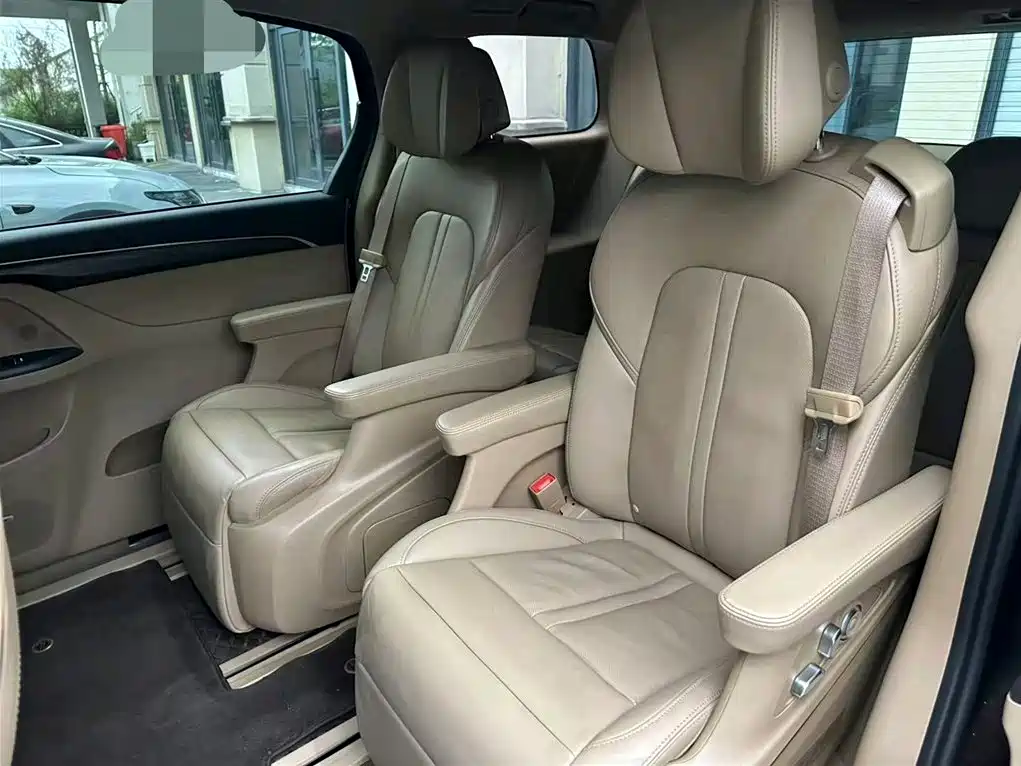 Buick GL8 2021 ES 653T Flagship