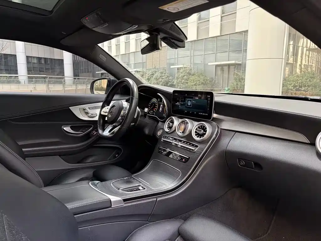 MERCEDES-BENZ C CLASS