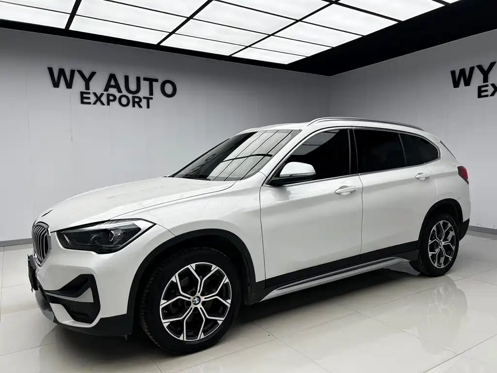 BMW X1 2022 sDrive20Li Premium