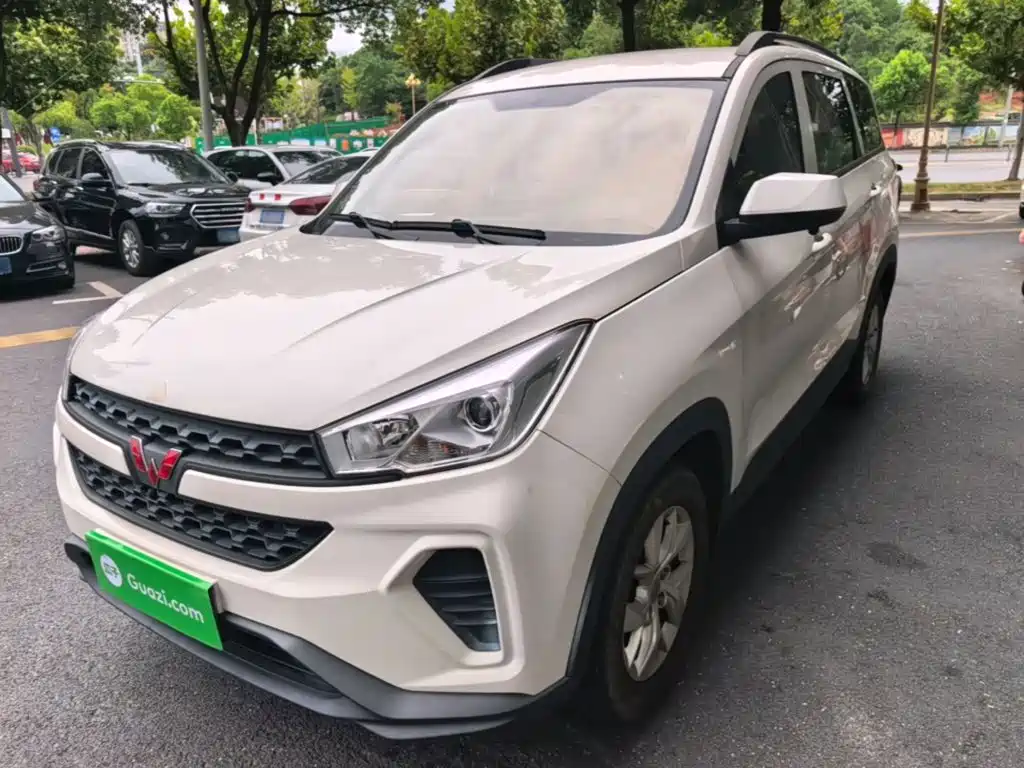 Wuling Hongguang S3 — миниатюра 2