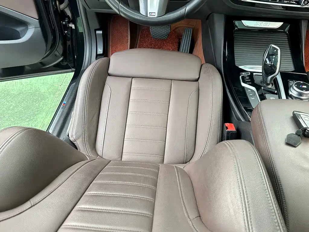 BMW X3 — миниатюра 15