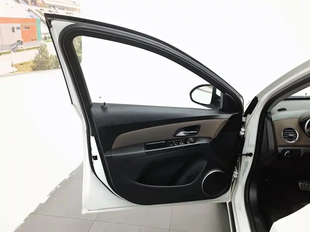 Chevrolet Cruze 2013 1.6L AT Luxury
