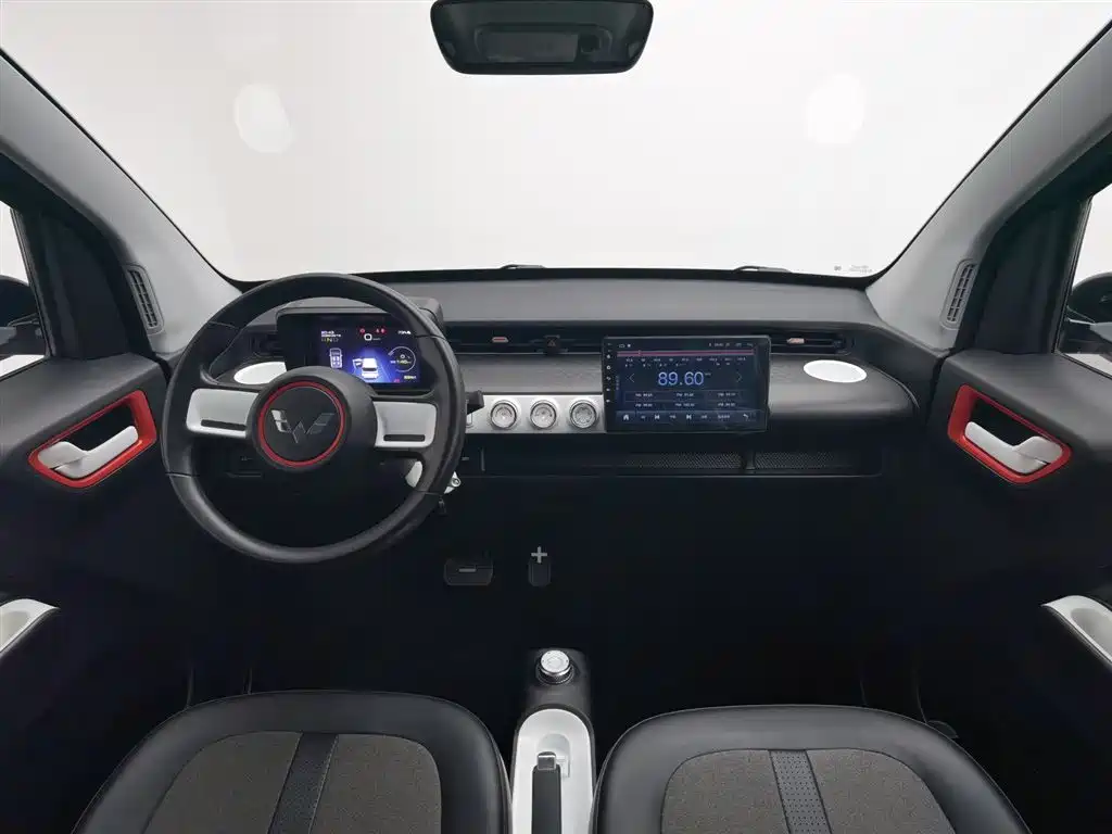 Wuling Mini EV MINIEV 2022 GAMEBOY 200km