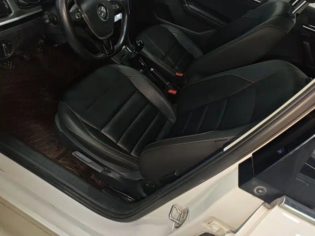 Volkswagen Bora — миниатюра 15