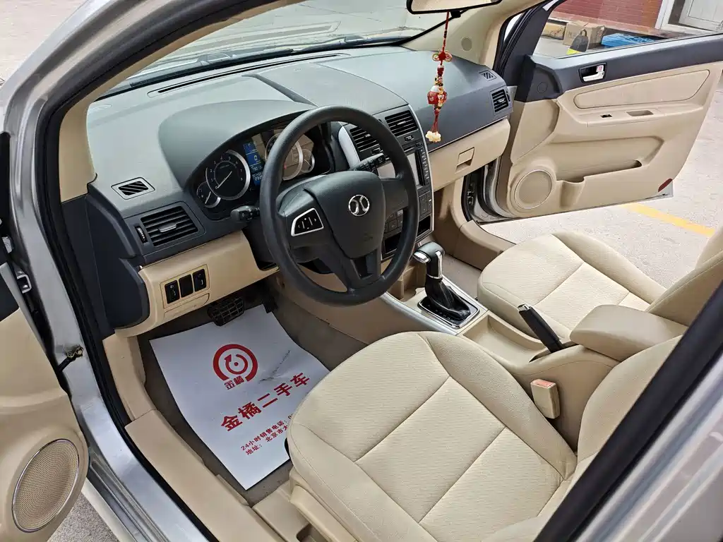 BAIC E-Series — миниатюра 14