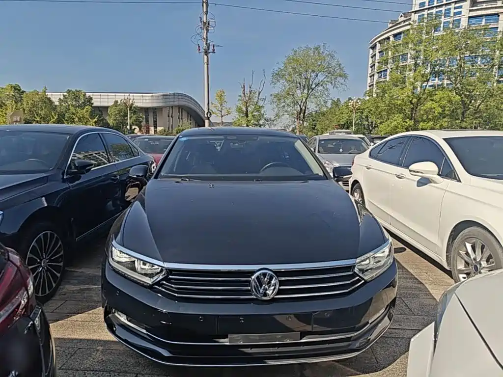 Volkswagen Magotan — миниатюра 3