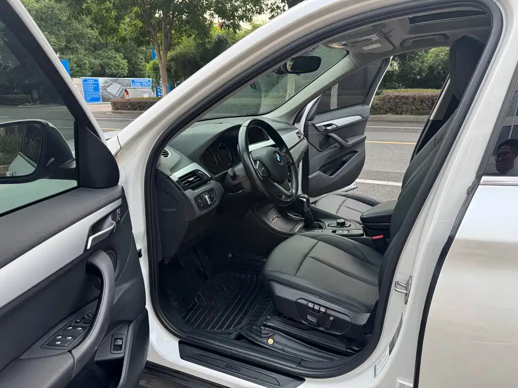 BMW X1 — миниатюра 6