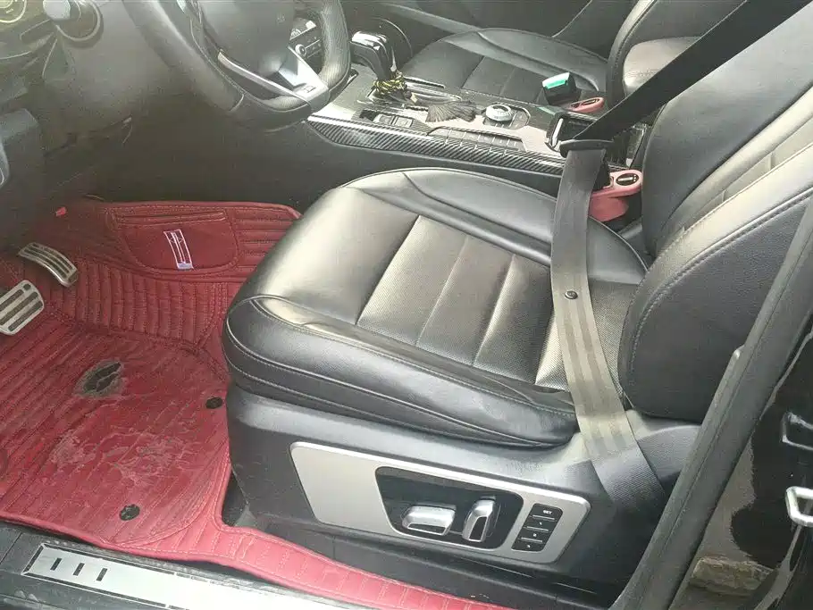 WEI PAI WEI BRAND VV7