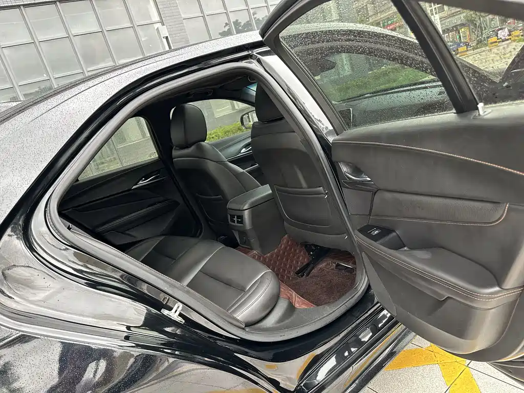 Cadillac CT4 2022 28T Luxury