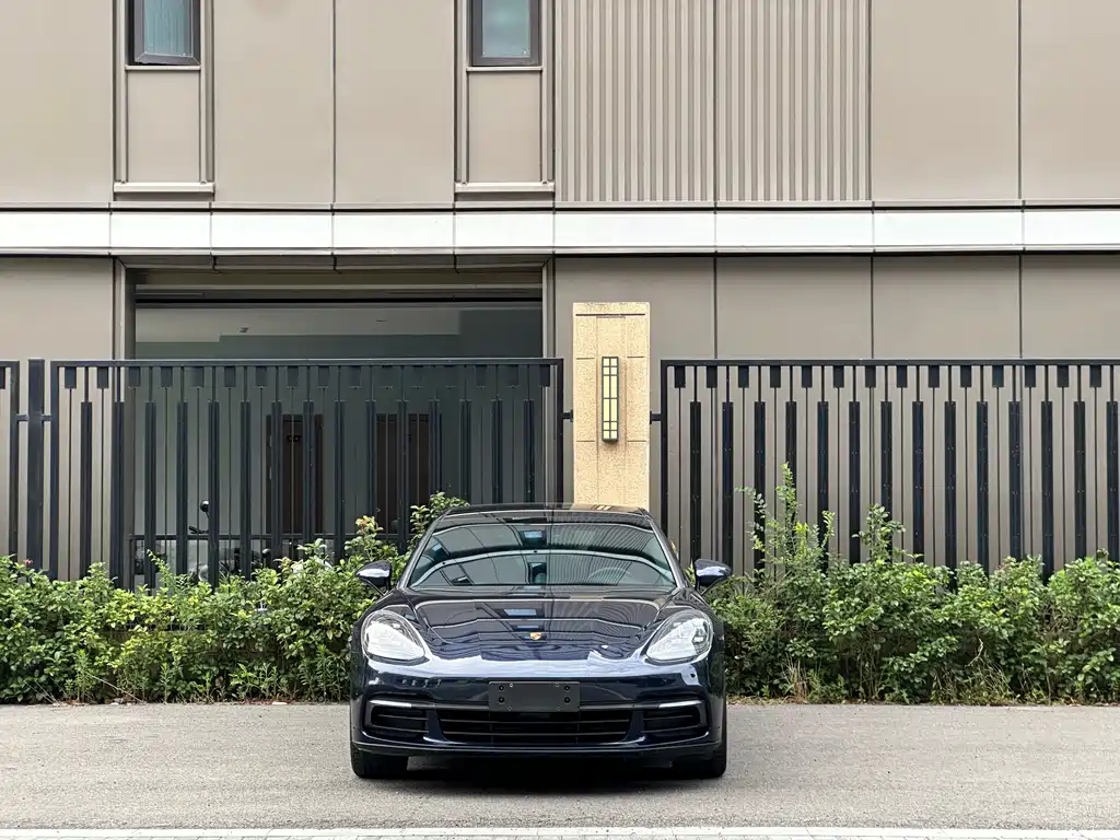Porsche Panamera 2017 Panamera 3.0T