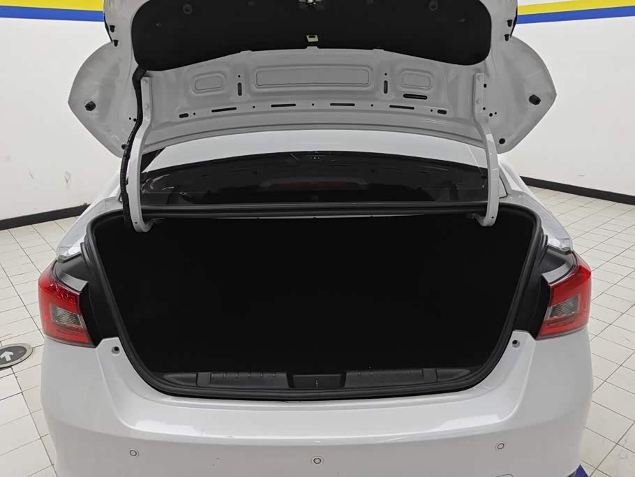 CHERY Arrizo 5 1.5 л 2023 г. Белый, пробег 46500 км