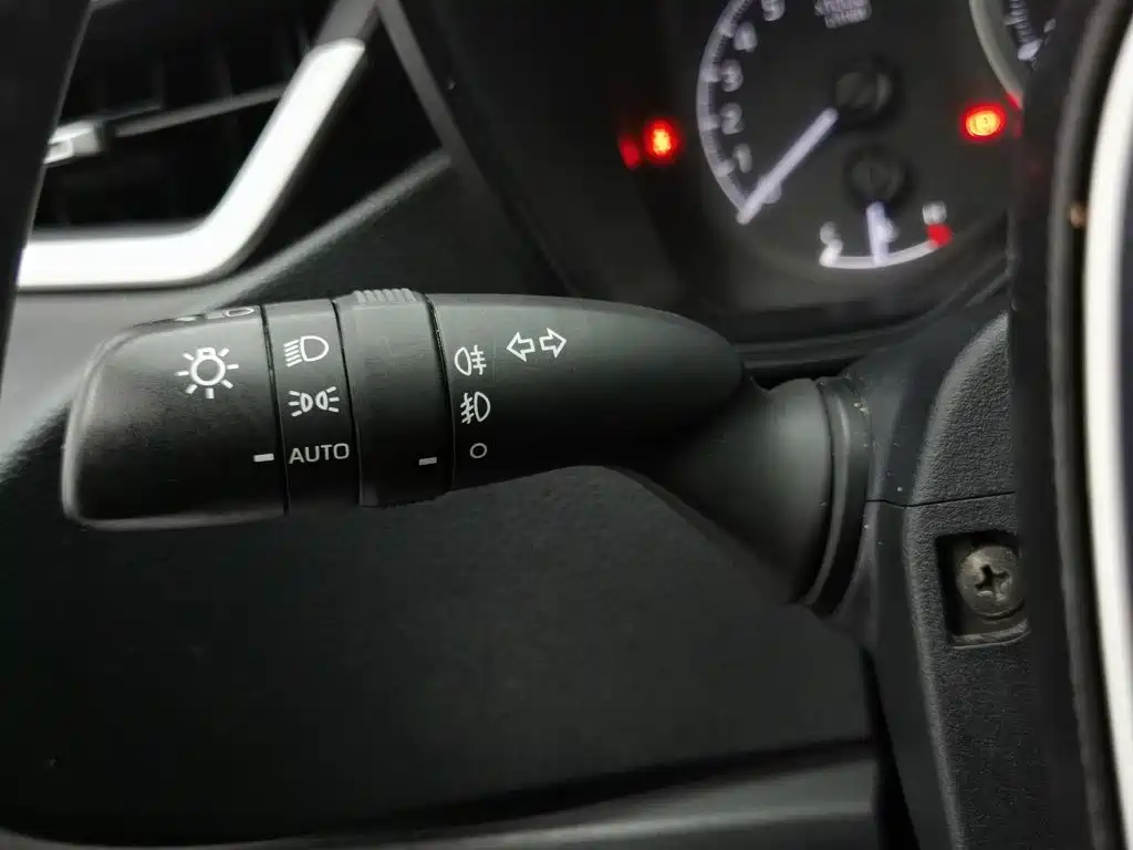 Toyota Corolla — миниатюра 21