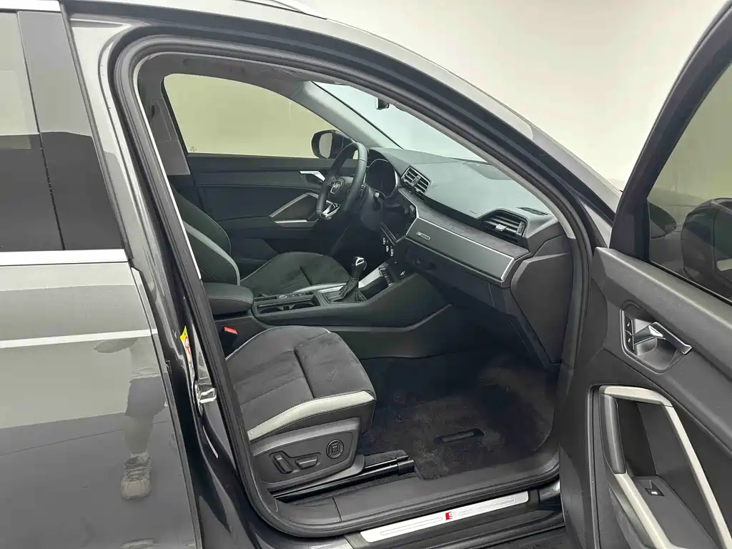 Audi Q3 2022 35 TFSI Fashion