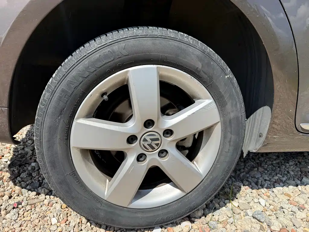 Volkswagen Touran — миниатюра 13