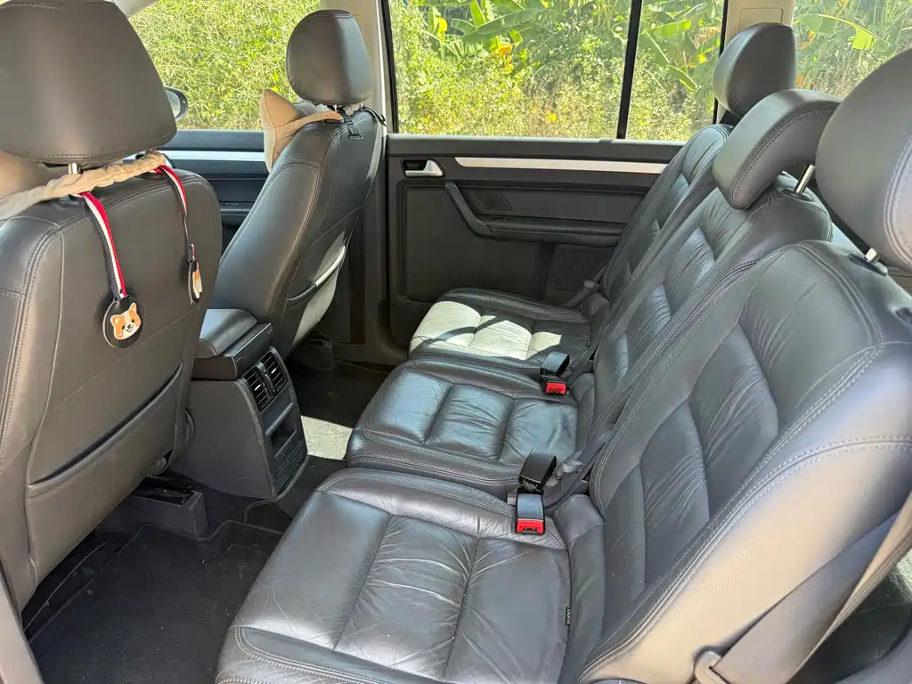 Volkswagen Touran — миниатюра 14