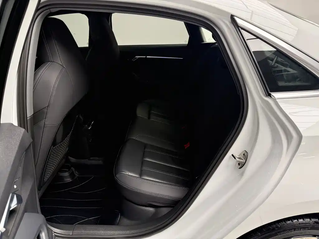 Audi A3 — миниатюра 10