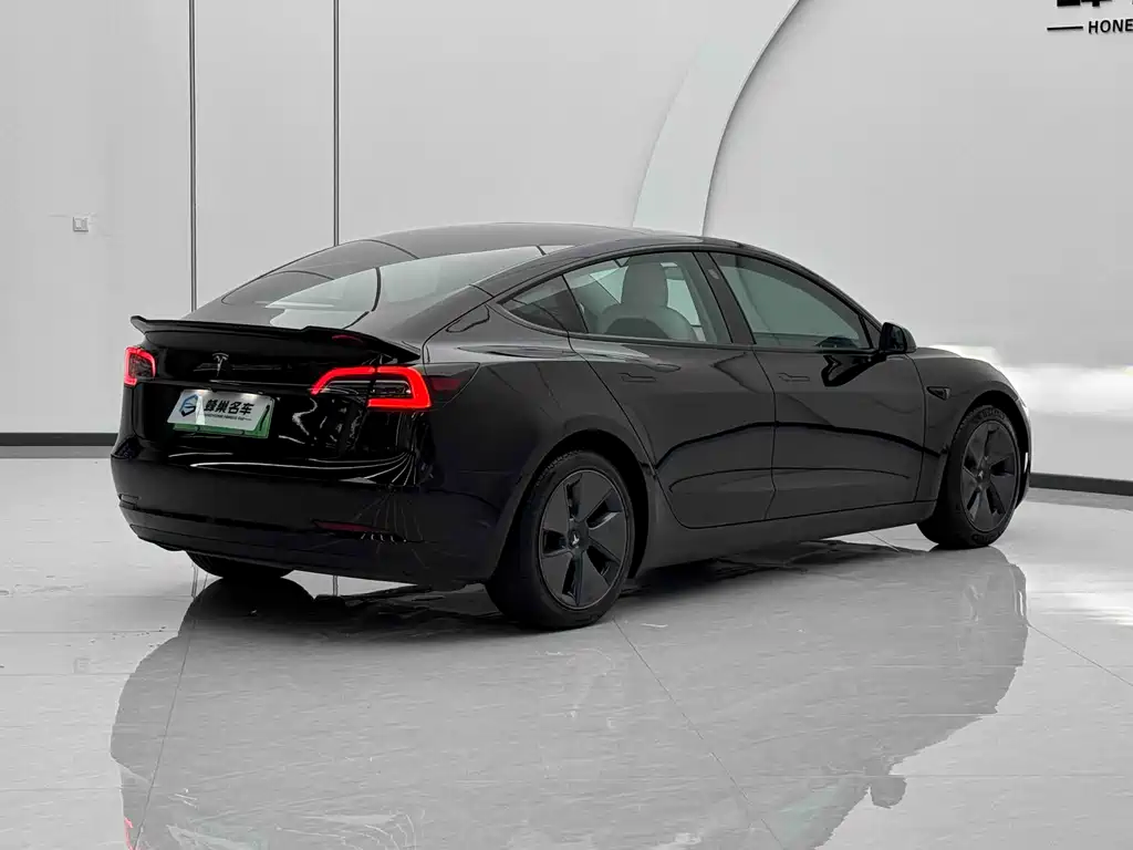 Tesla Model 3 — фотографии объявления, Фото 12