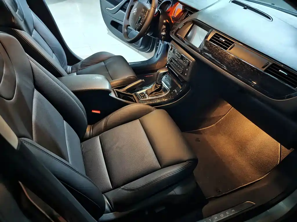 Citroen C5 — миниатюра 8