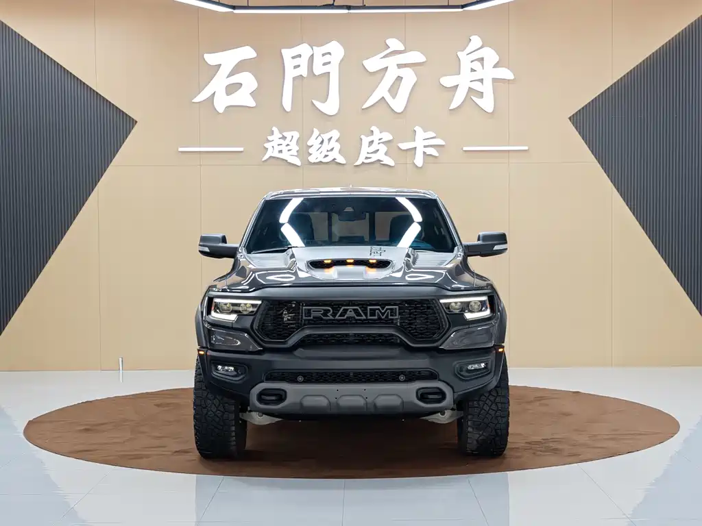 Ram Trucks 2022 6.2T