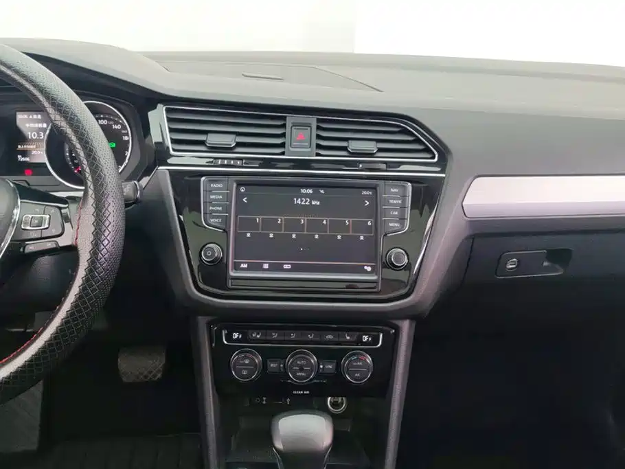 Volkswagen Tiguan L — миниатюра 13