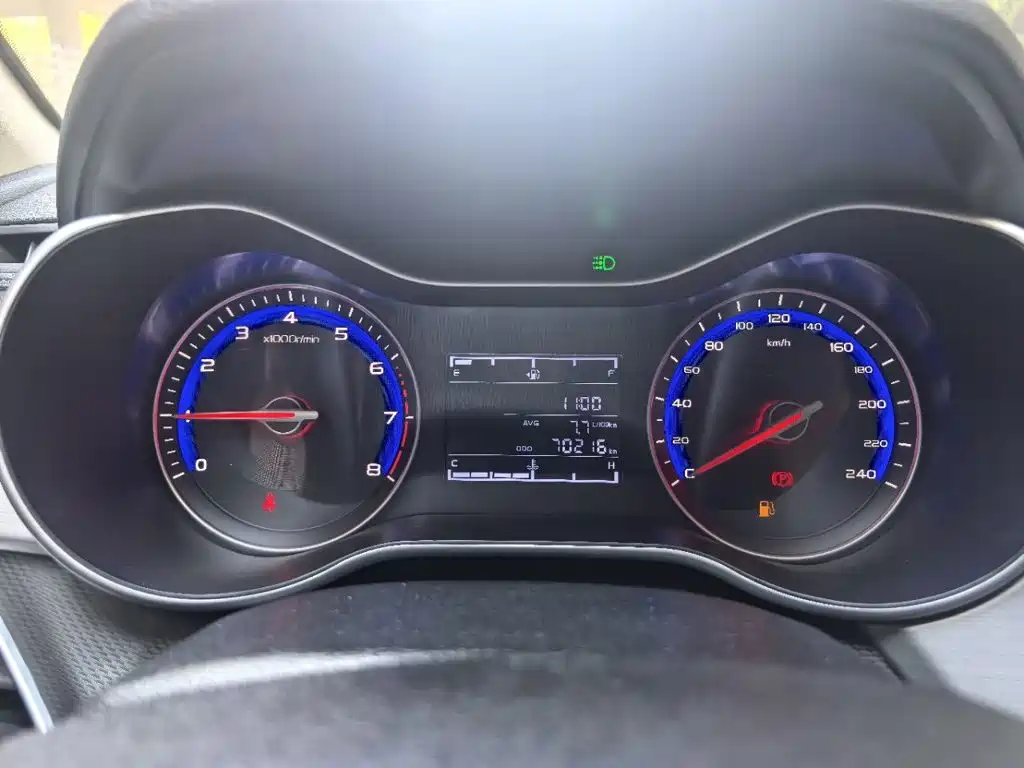 Geely Vision — миниатюра 11